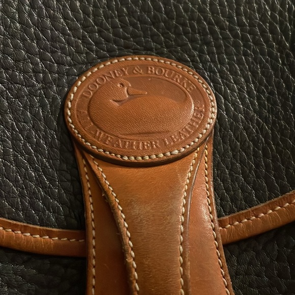 Dooney & Bourke navy and brown leather purse - Picture 3 of 8